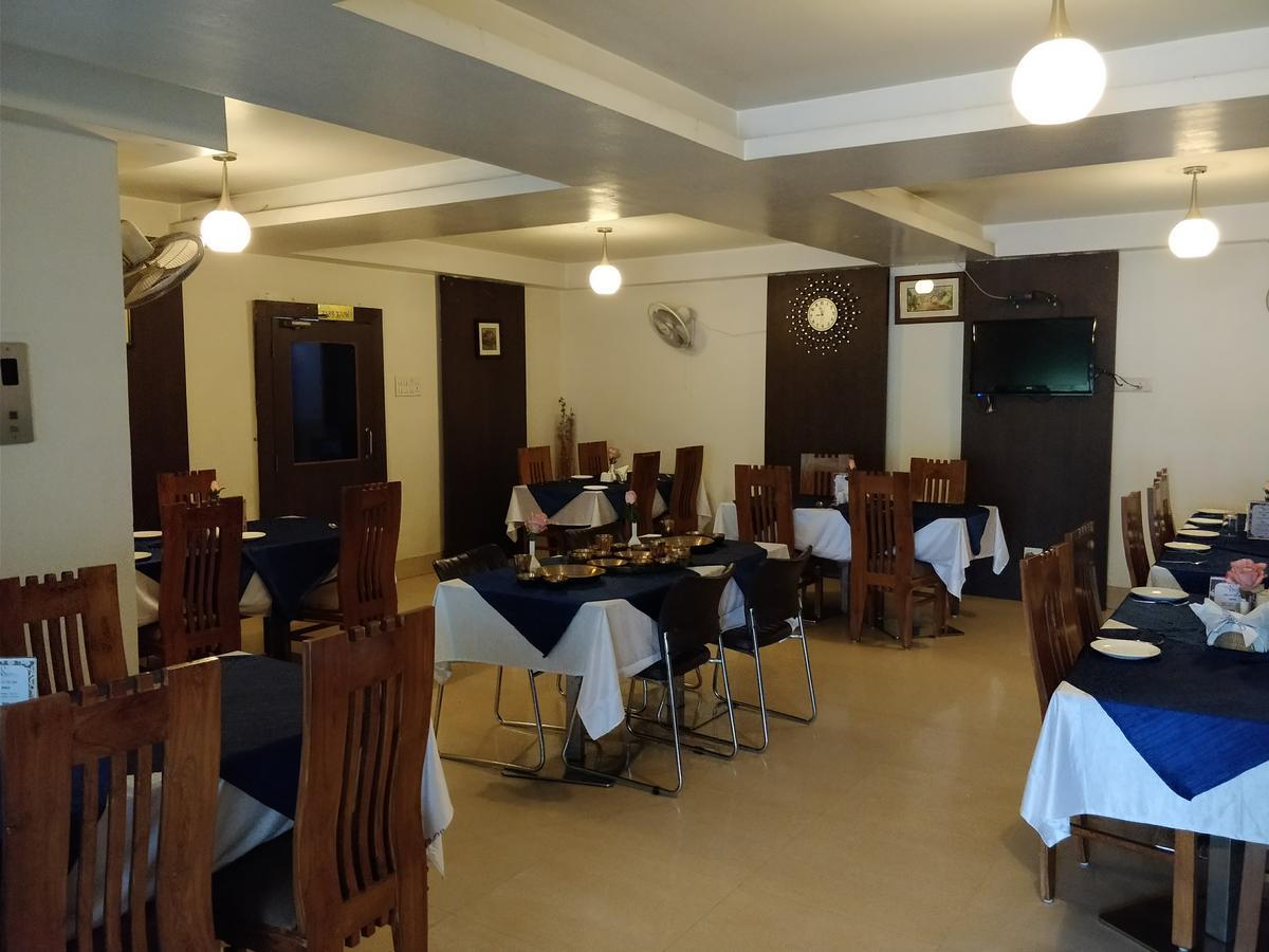 Hotel Seetal Cuttack Exterior foto
